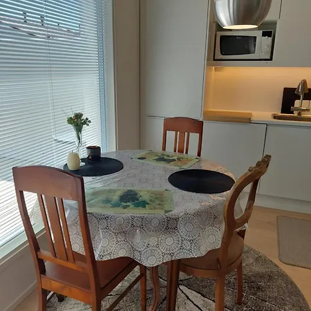 Merellinen شقة Inkoo